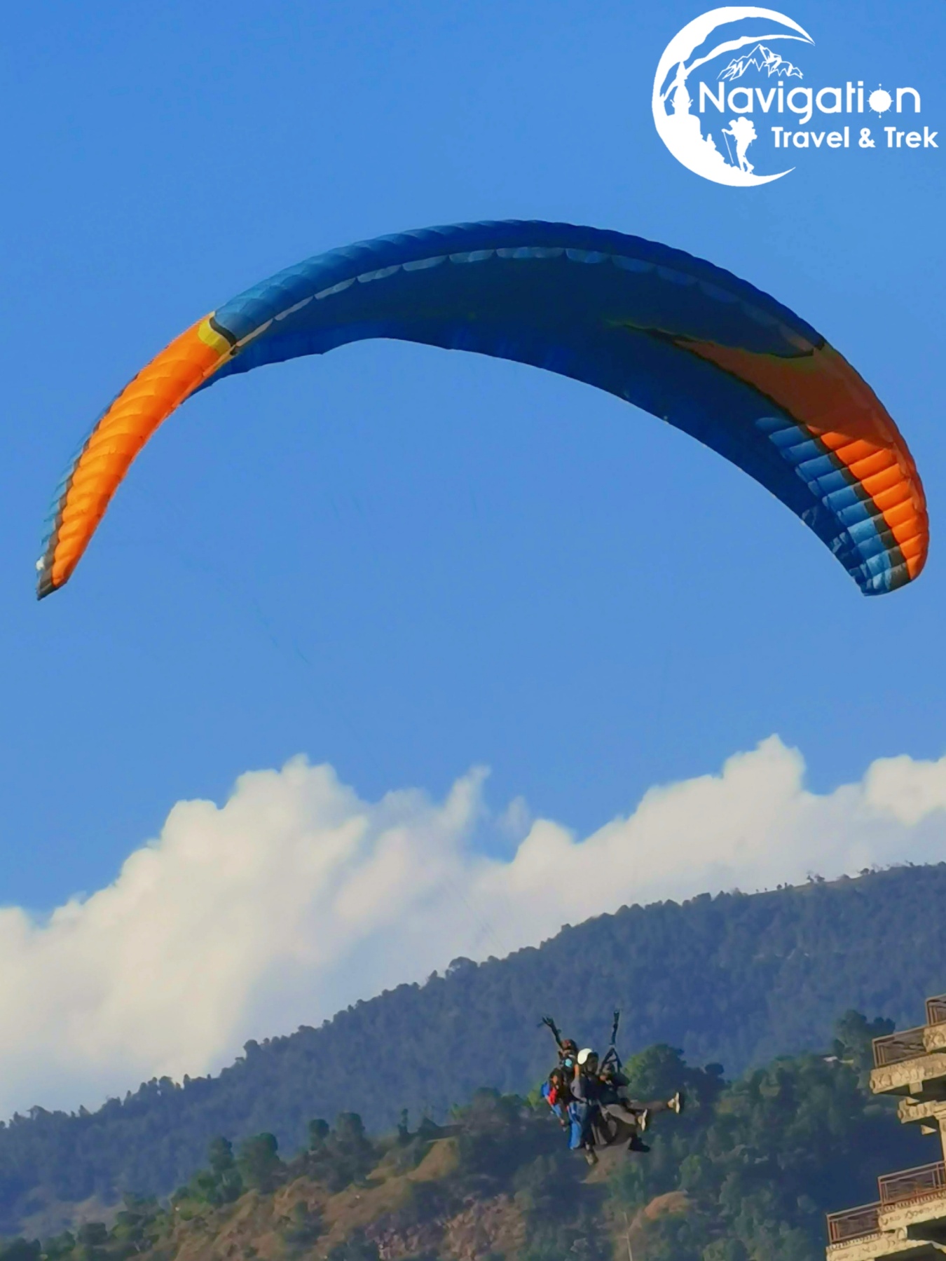 Paragliding